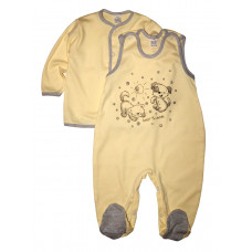 Комплект одежды для новорожденных (кофточка и ползунки)